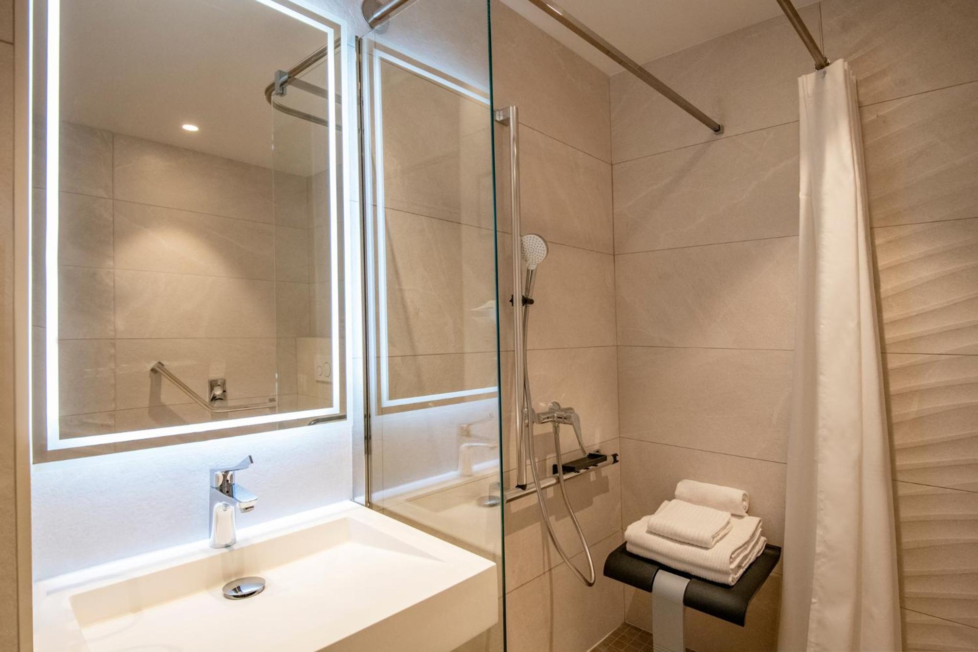 Residence Hoteliere Chambord Au Coeur De Menton - Entierement Renovee Luaran gambar