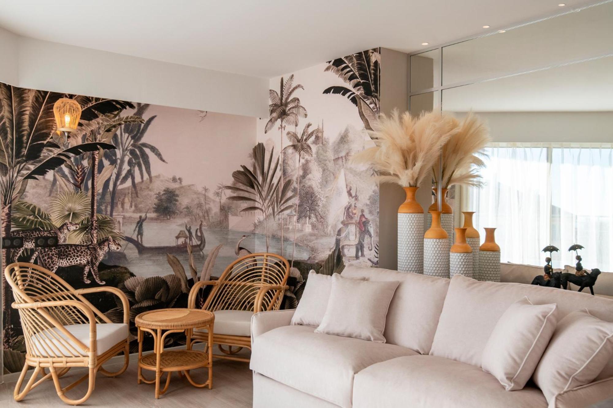 Residence Hoteliere Chambord Au Coeur De Menton - Entierement Renovee Luaran gambar
