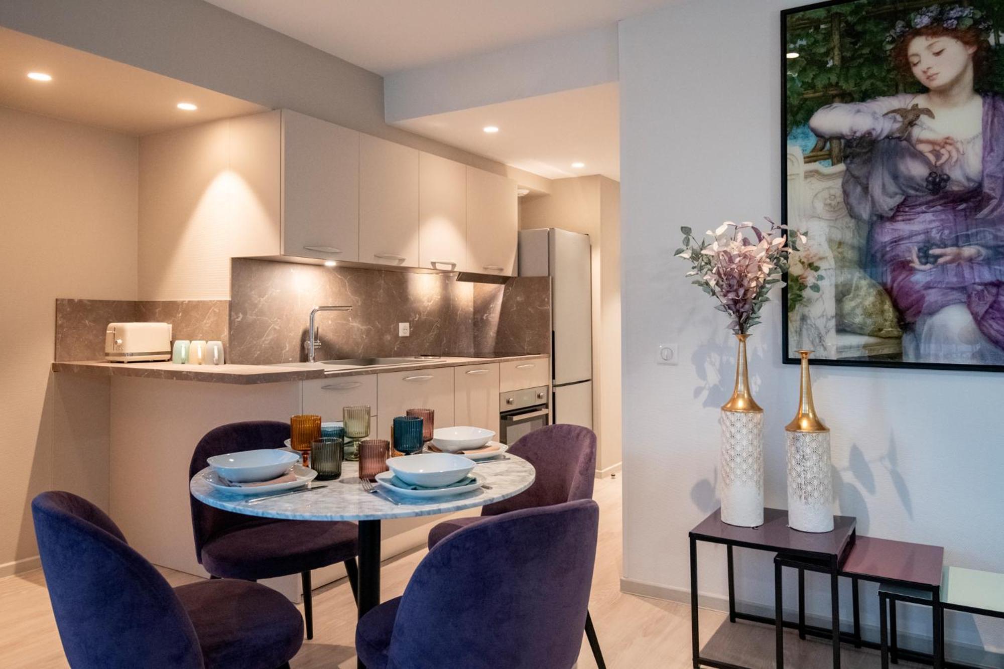 Residence Hoteliere Chambord Au Coeur De Menton - Entierement Renovee Luaran gambar