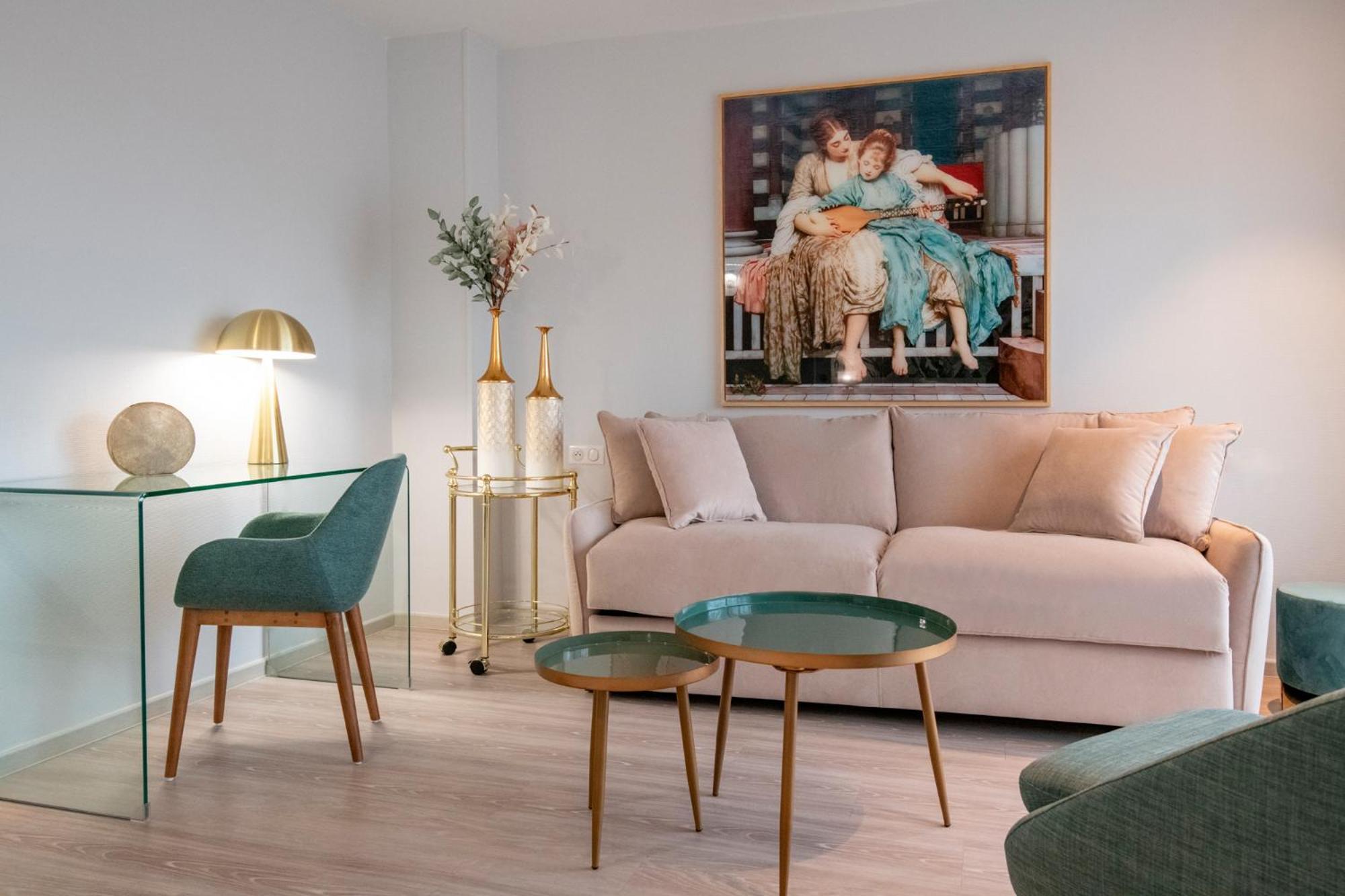 Residence Hoteliere Chambord Au Coeur De Menton - Entierement Renovee Luaran gambar
