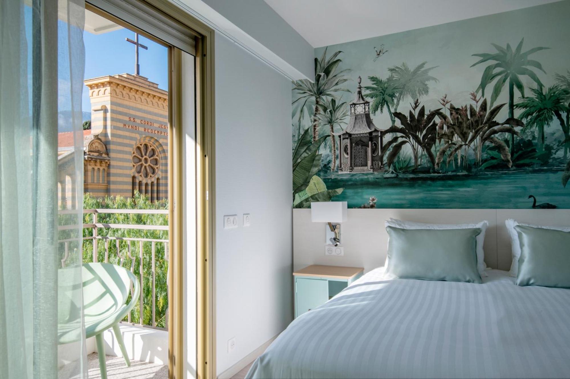 Residence Hoteliere Chambord Au Coeur De Menton - Entierement Renovee Luaran gambar