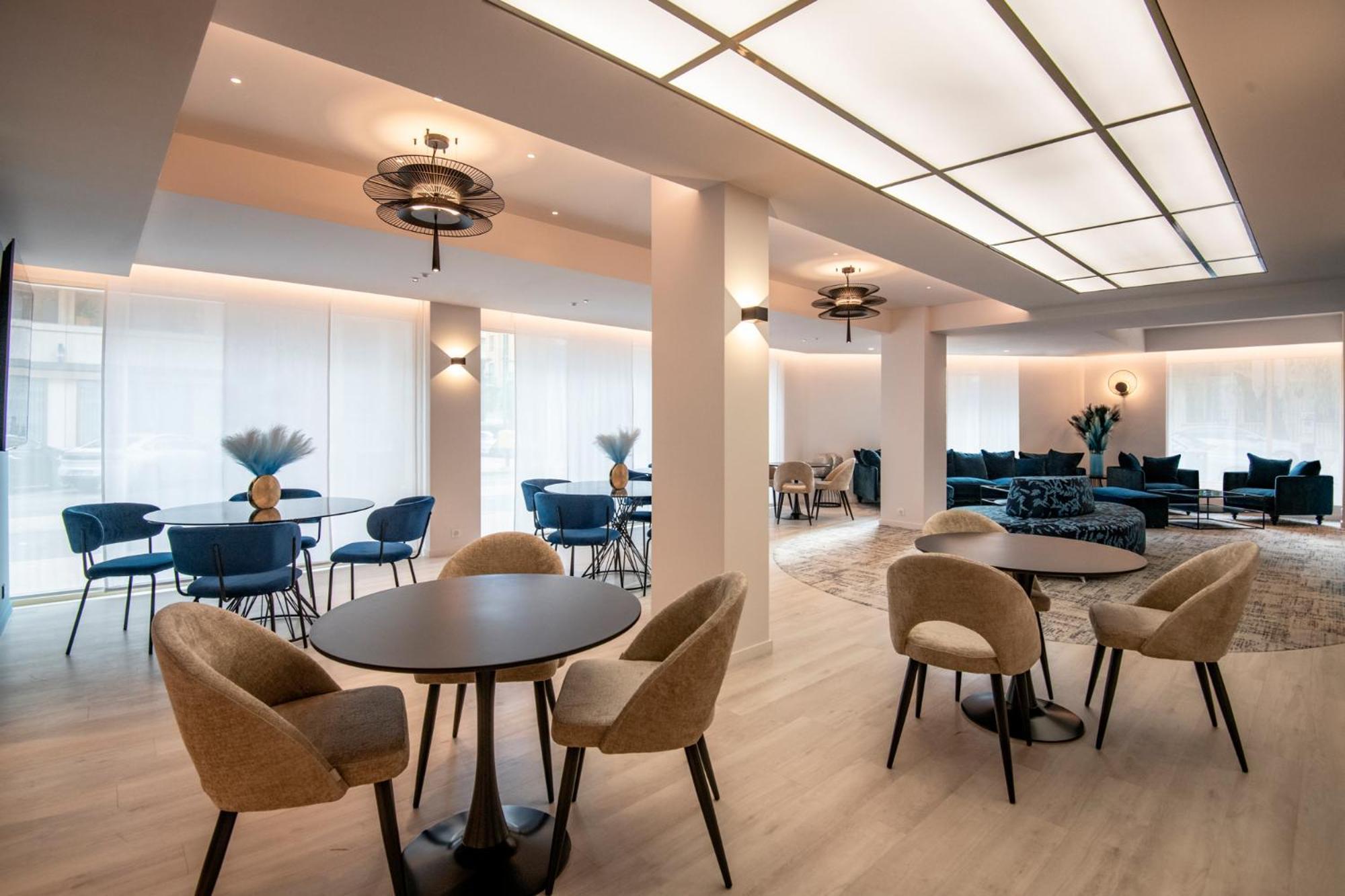 Residence Hoteliere Chambord Au Coeur De Menton - Entierement Renovee Luaran gambar